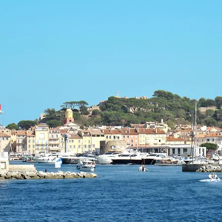Schicke Und Moderne Im Stadtzentrum By Interhome Saint-Tropez